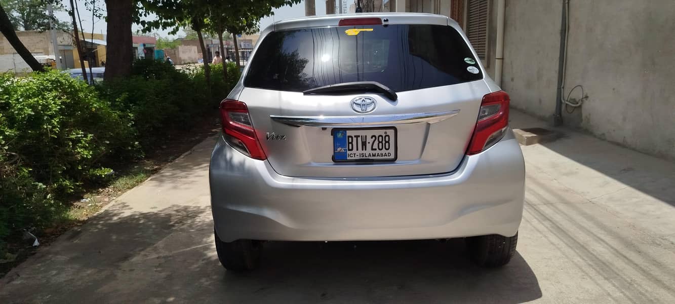 vitz 2015 4