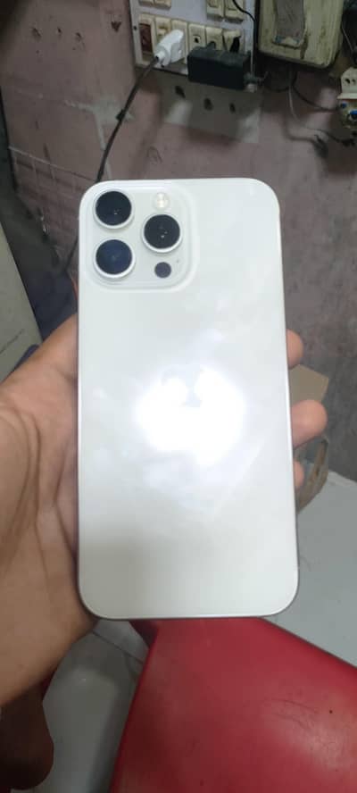 Apple iPhone 16 Pro Max contact no 03011811276