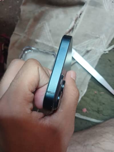 Apple iPhone 14