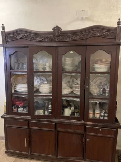 Bed shokaiz and dressing table