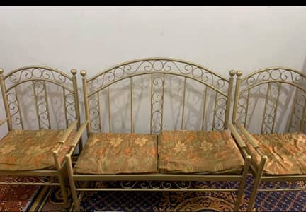 Iron Sofa asrt