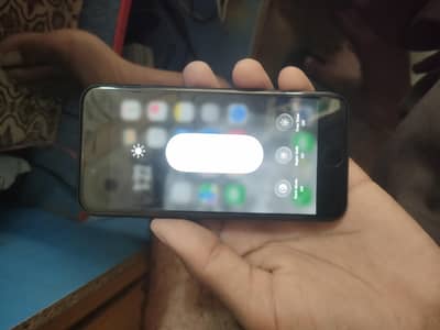 iPhone se 2022  all ok mobile ha water pack
