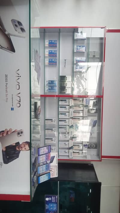 All company mobile phone Available in Afzal electronic
