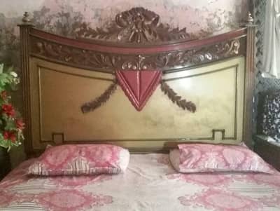 KING BED
