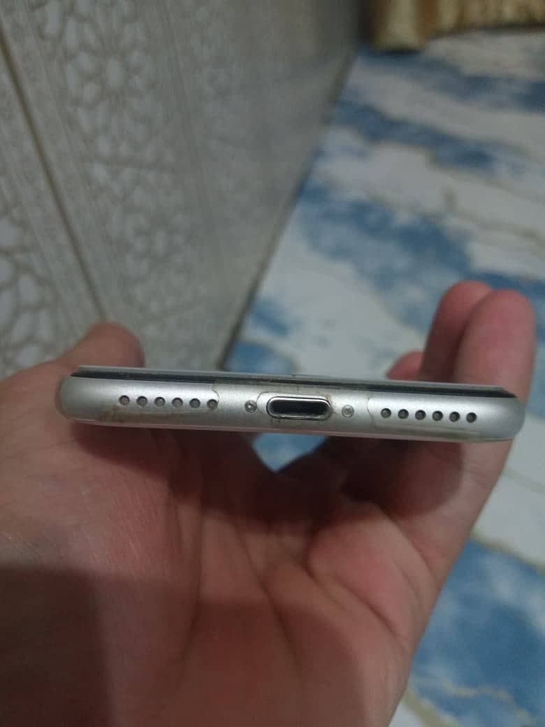 Apple iPhone SE 1