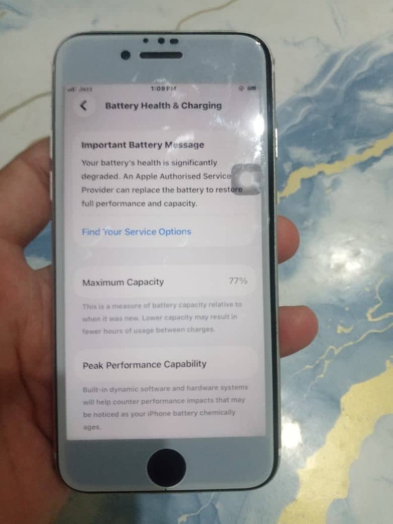 Apple iPhone SE 4