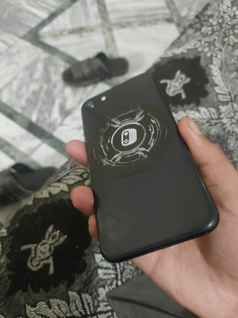 Apple iPhone SE 1
