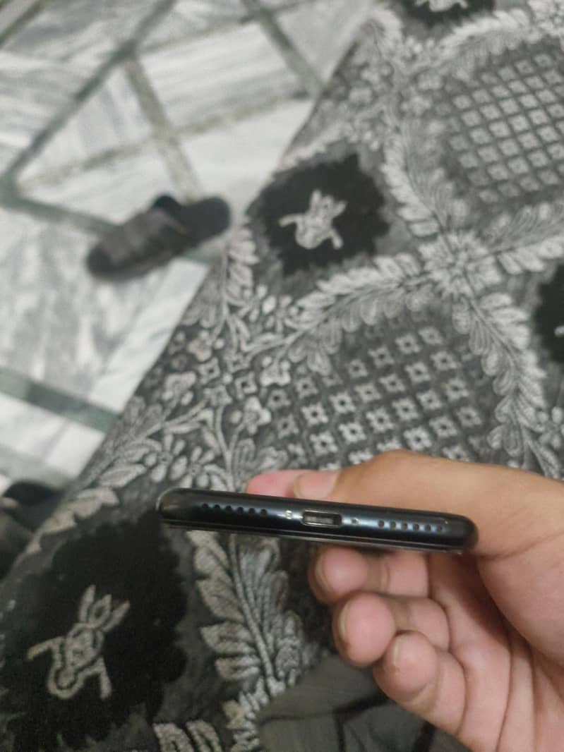 Apple iPhone SE 2