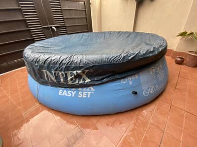 Intex Easy Set Pool for Homes in very good condition