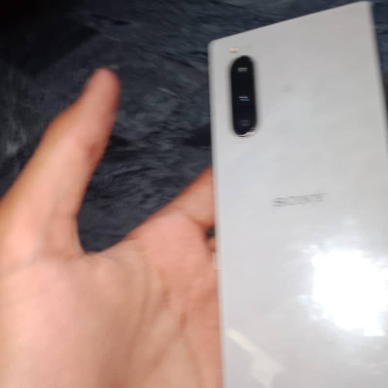 Sony 5 7