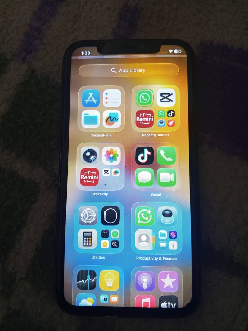 Apple iPhone 11 0
