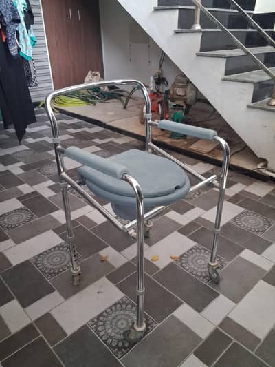 cammode chair