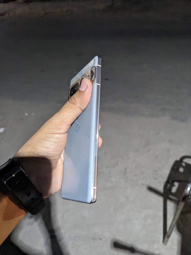 Google Pixel 7 Pro 2