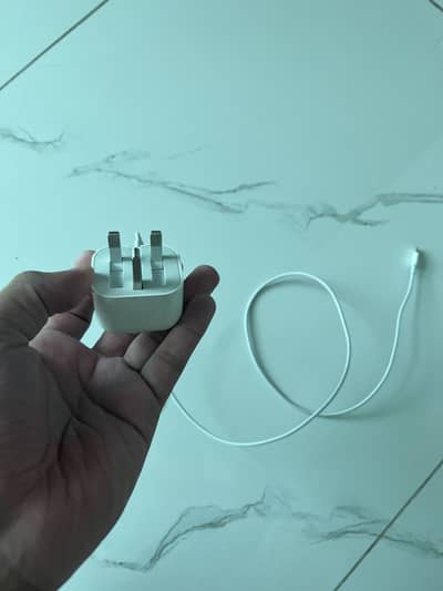 Original apple Iphone fast charger 20 W USB C