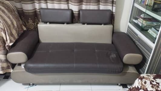 7 seater sofa set with table
