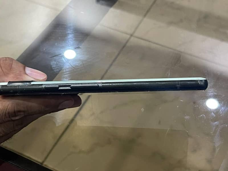 Google Pixel 6a 4