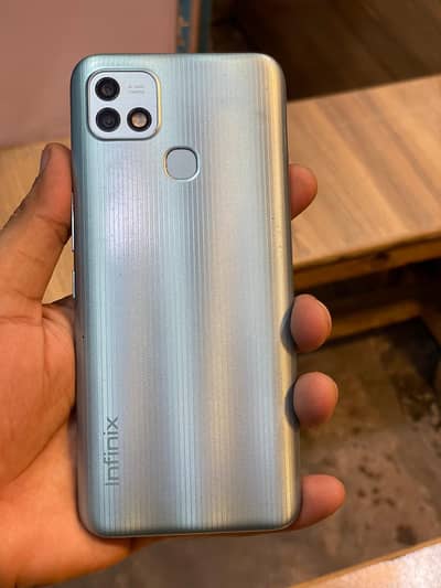 Infinix Hot 10i
