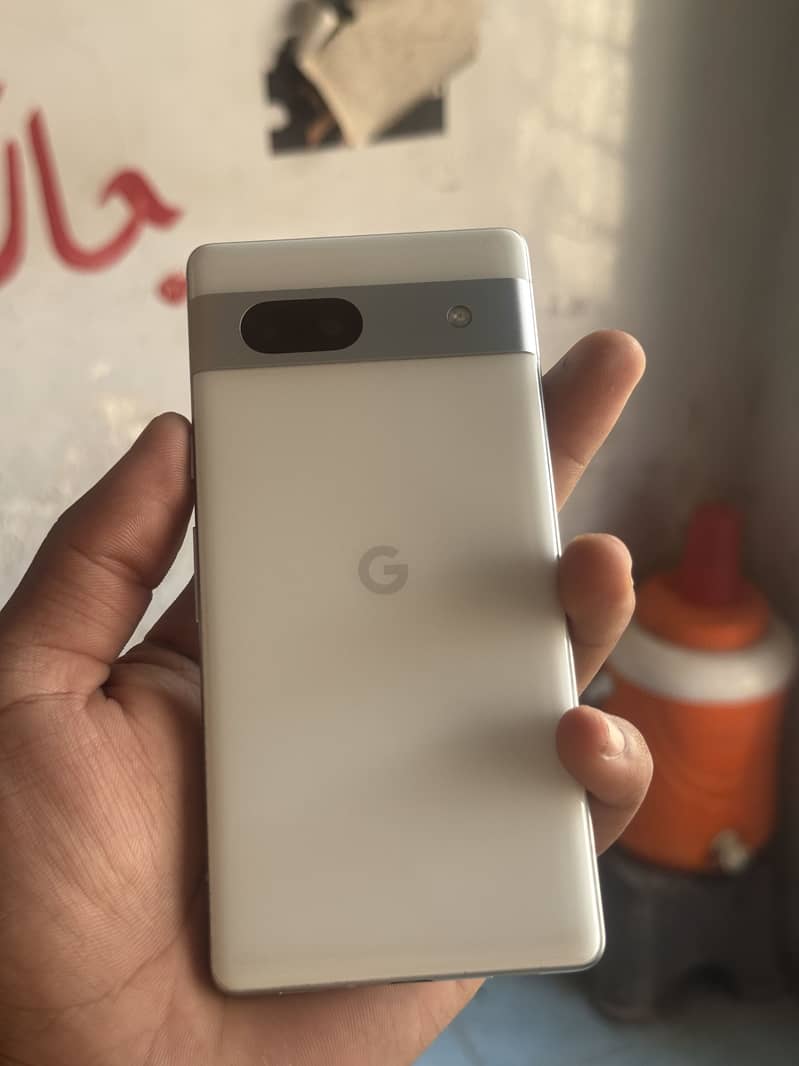 Google Pixel 7a 2
