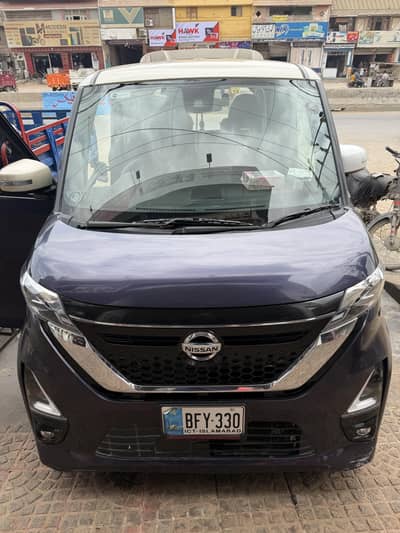 Nissan Roox 2022