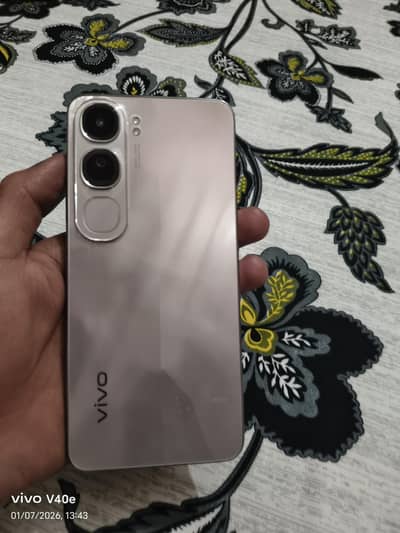 Vivo Y200