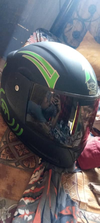 helmet clean look