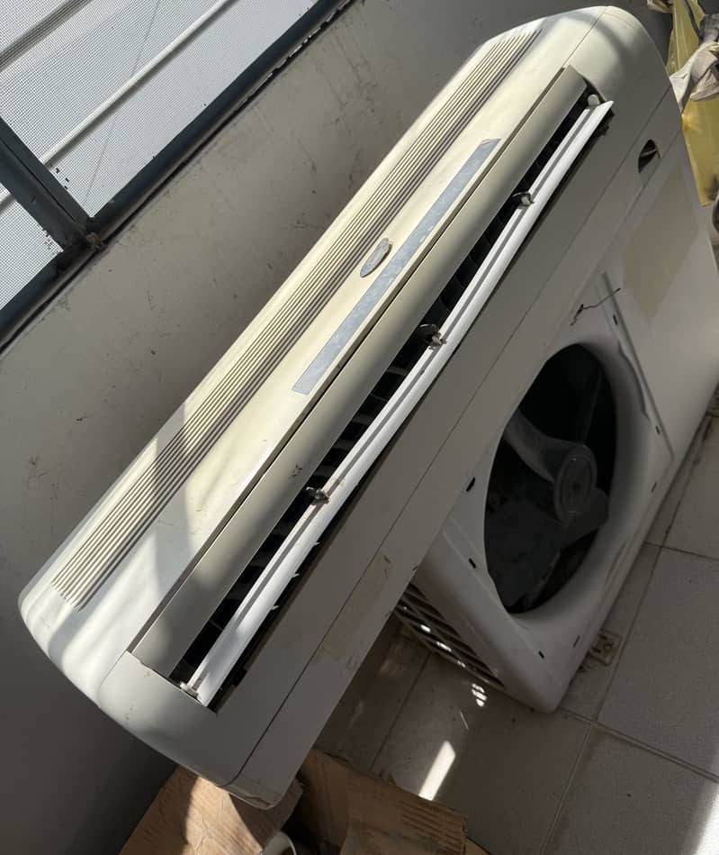 Sabro split air conditioner 1