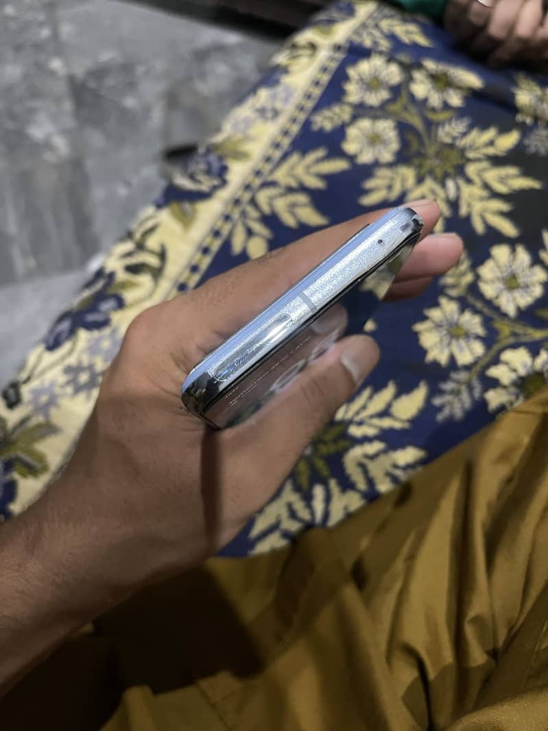 Google Pixel 8 Pro 5