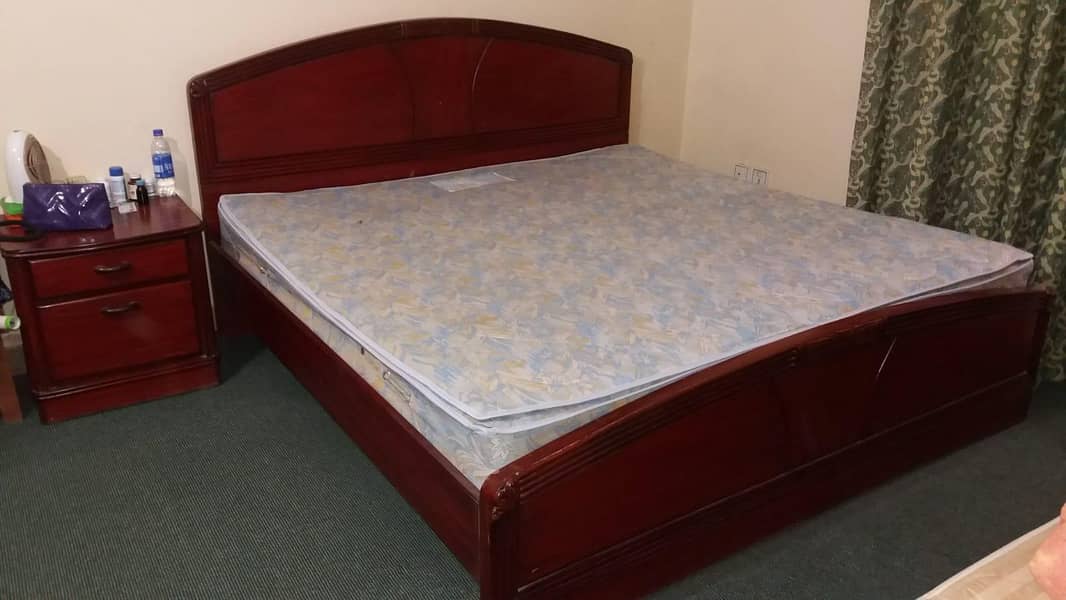 Double bed with dressing 0