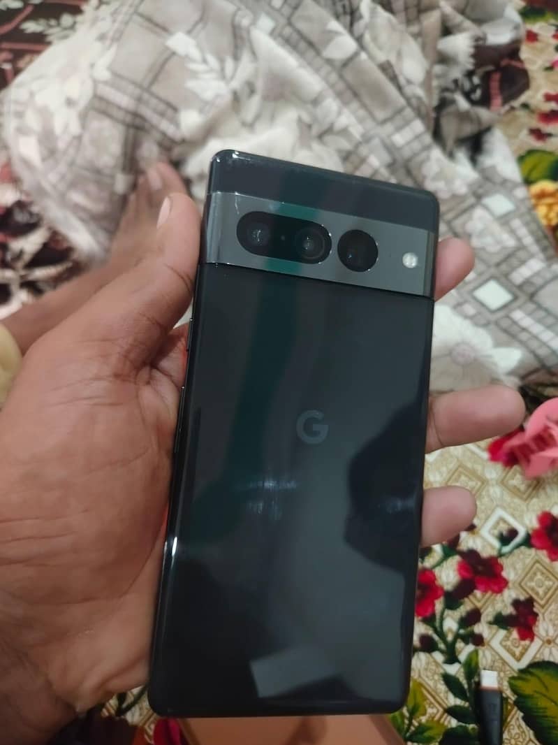 Google Pixel 7 Pro 0