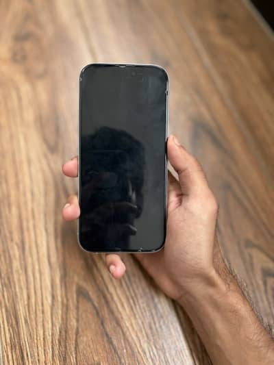 I phone 16 pro