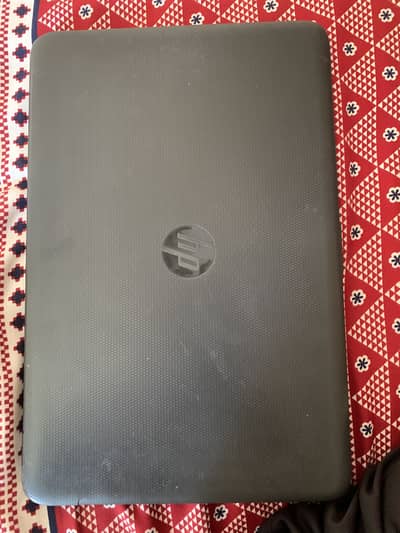 HP 250 G4 notebook