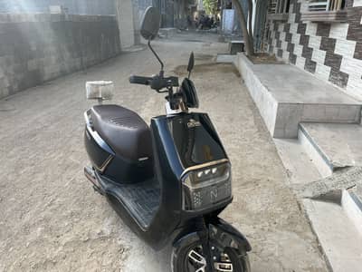 Crown Firefly Electric Scooter Bike Lithium