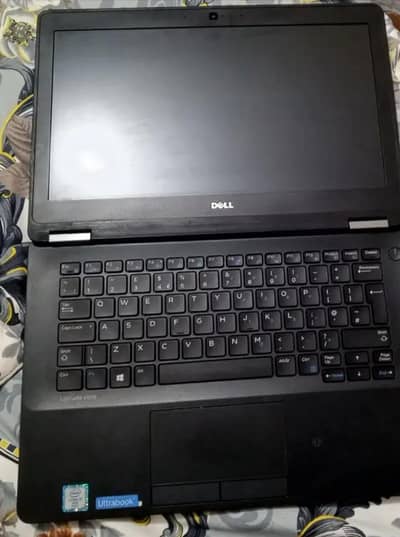 Dell Latitude E7270 core i7 6th generation