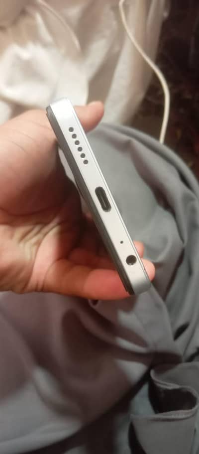 Tecno Spark 20C