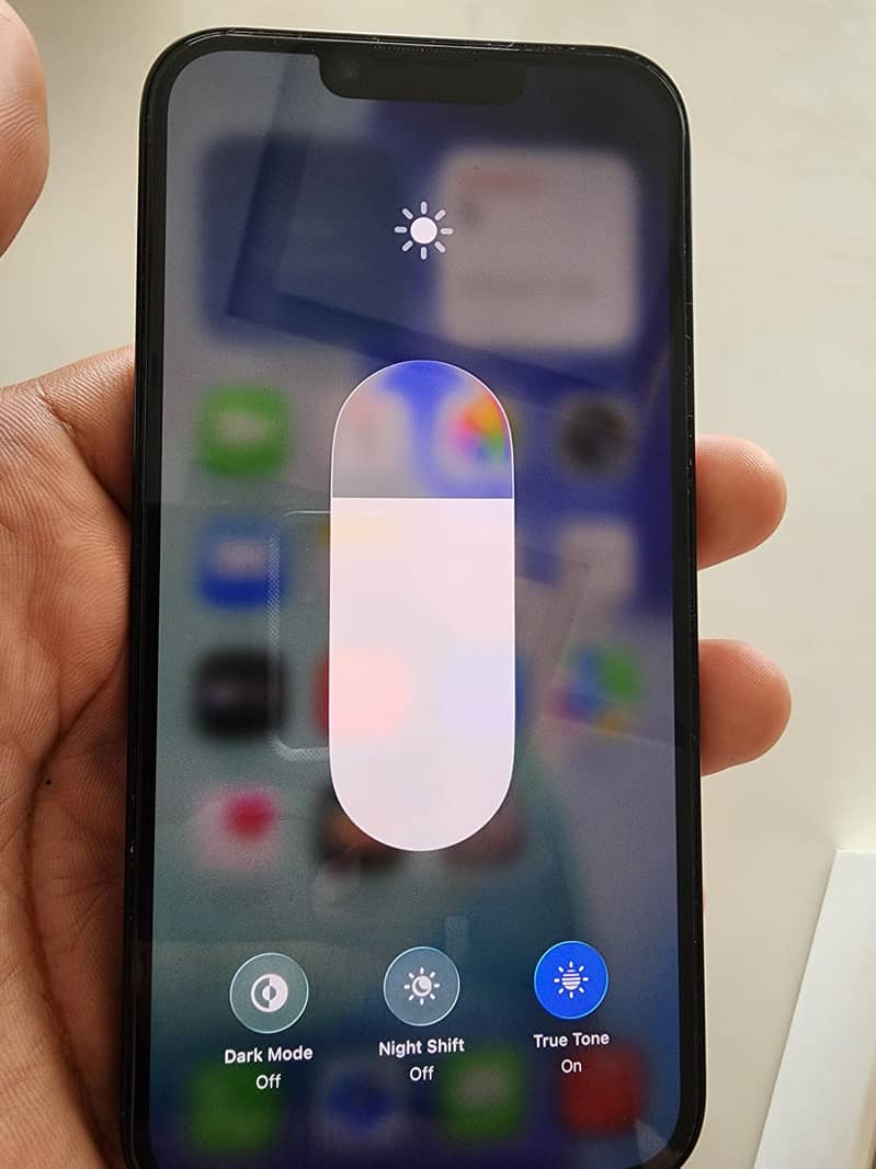 Apple iPhone 13 1