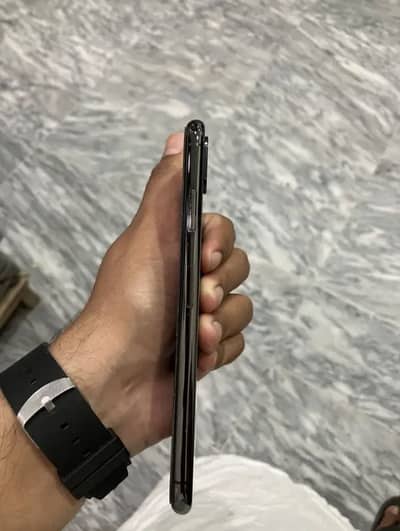 iPhone XS Max pta approved