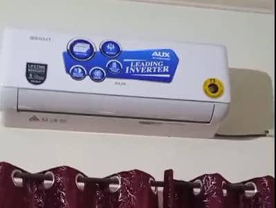 Orient T3+ QG 12X AUX White DC Inverter AC 1 Ton - New Condition