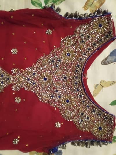 Elegant Heavy Bridal Dress and jewellery – Excellent Condition