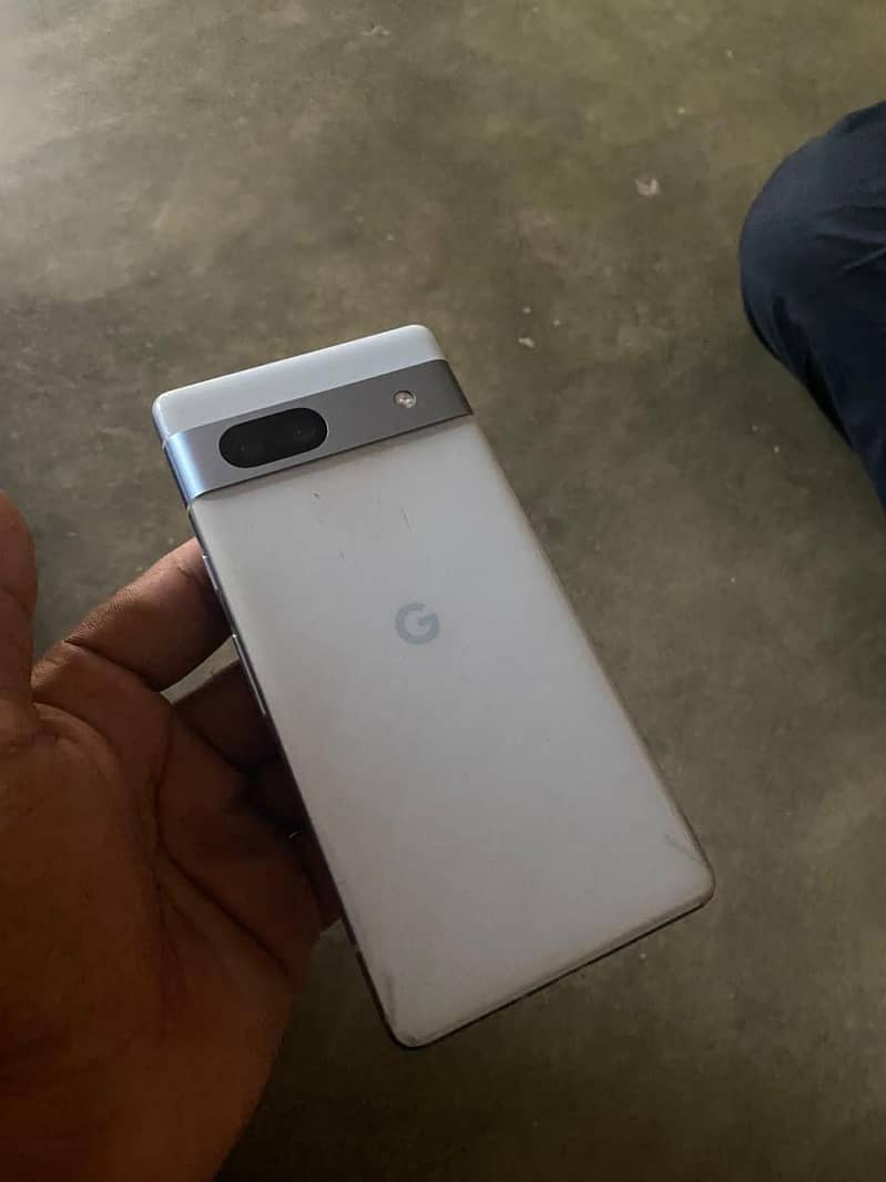 Google Pixel 7a 3