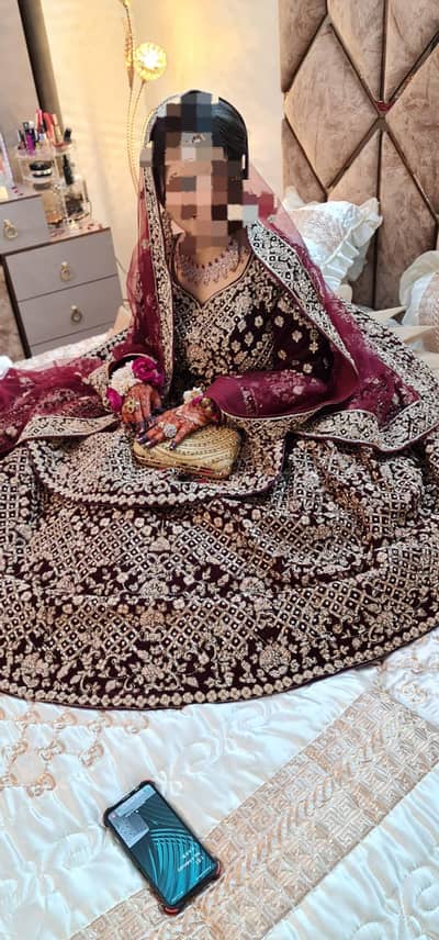 sellingg wedding (barat)dress