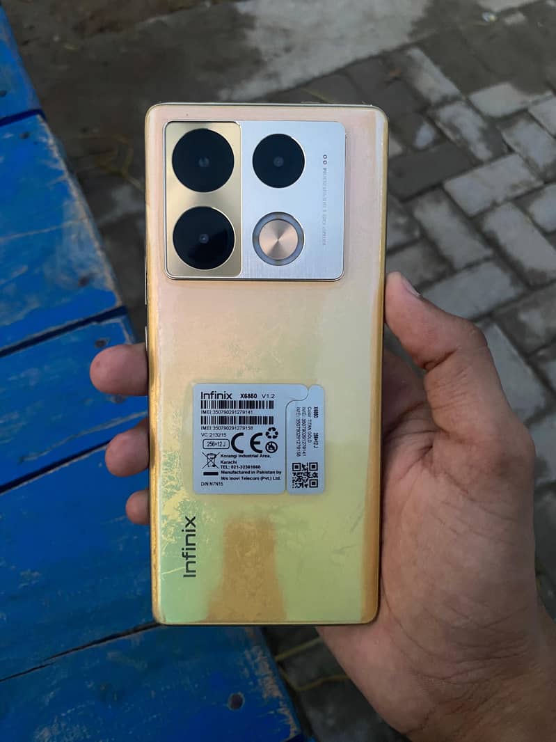 Infinix Note 40 Pro 0
