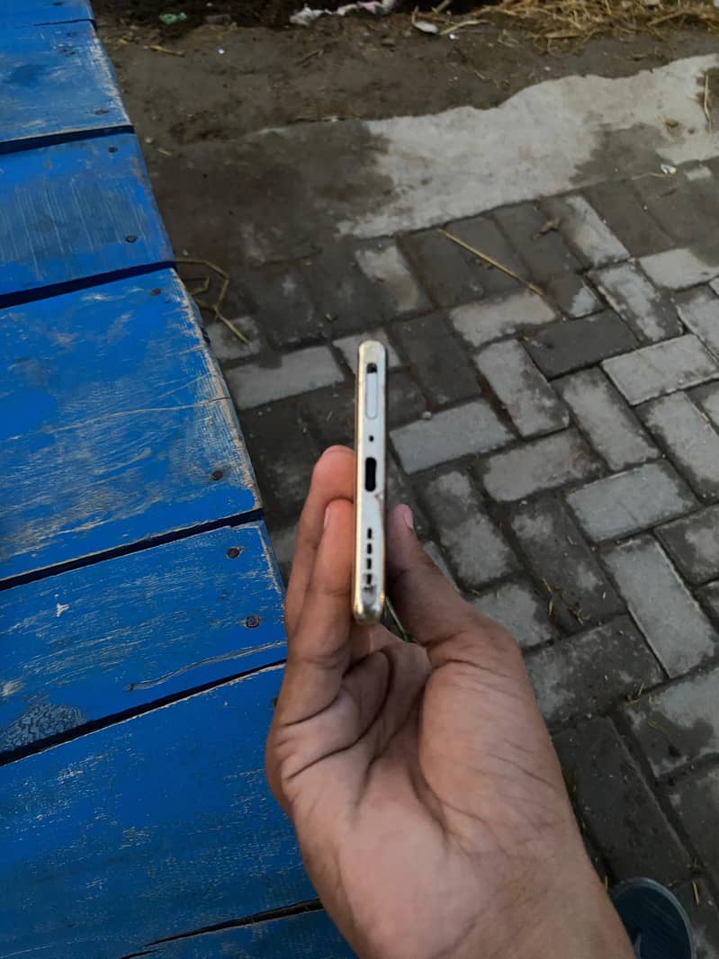 Infinix Note 40 Pro 1