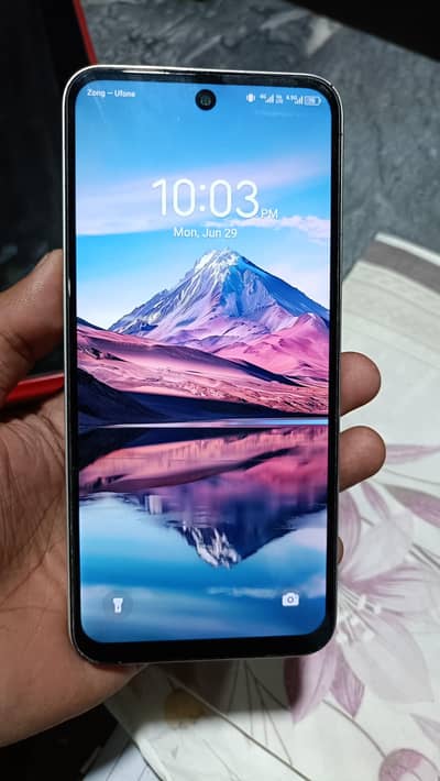 Tecno Spark Go 1