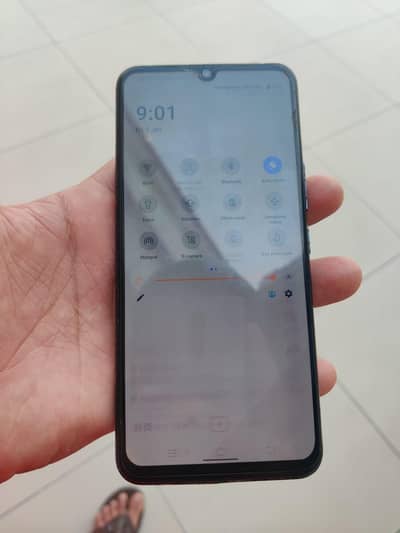 Vivo V20 SE 8/128