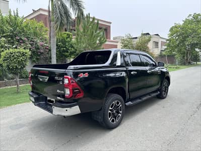 Toyota Hilux 2022