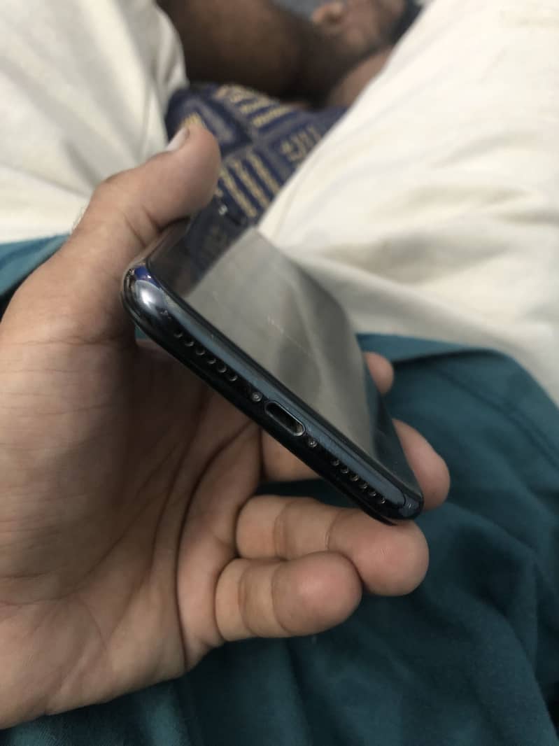 iPhone X ha 2