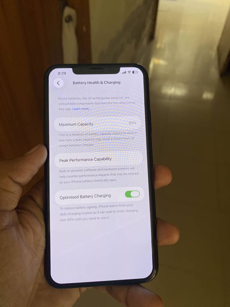 Apple iPhone 11 Pro Max 10
