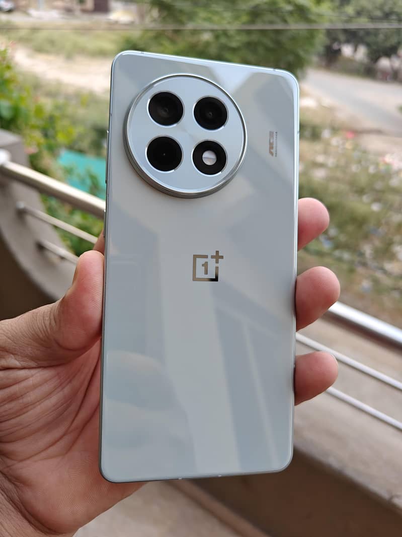 One Plus 13R 7