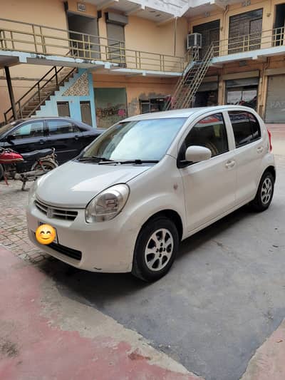 Toyota Passo 2011