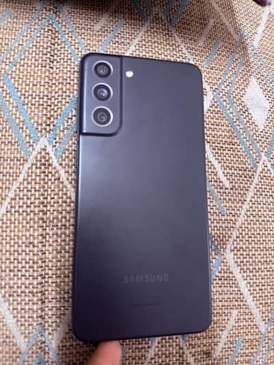 Samsung Mobile S21 FE